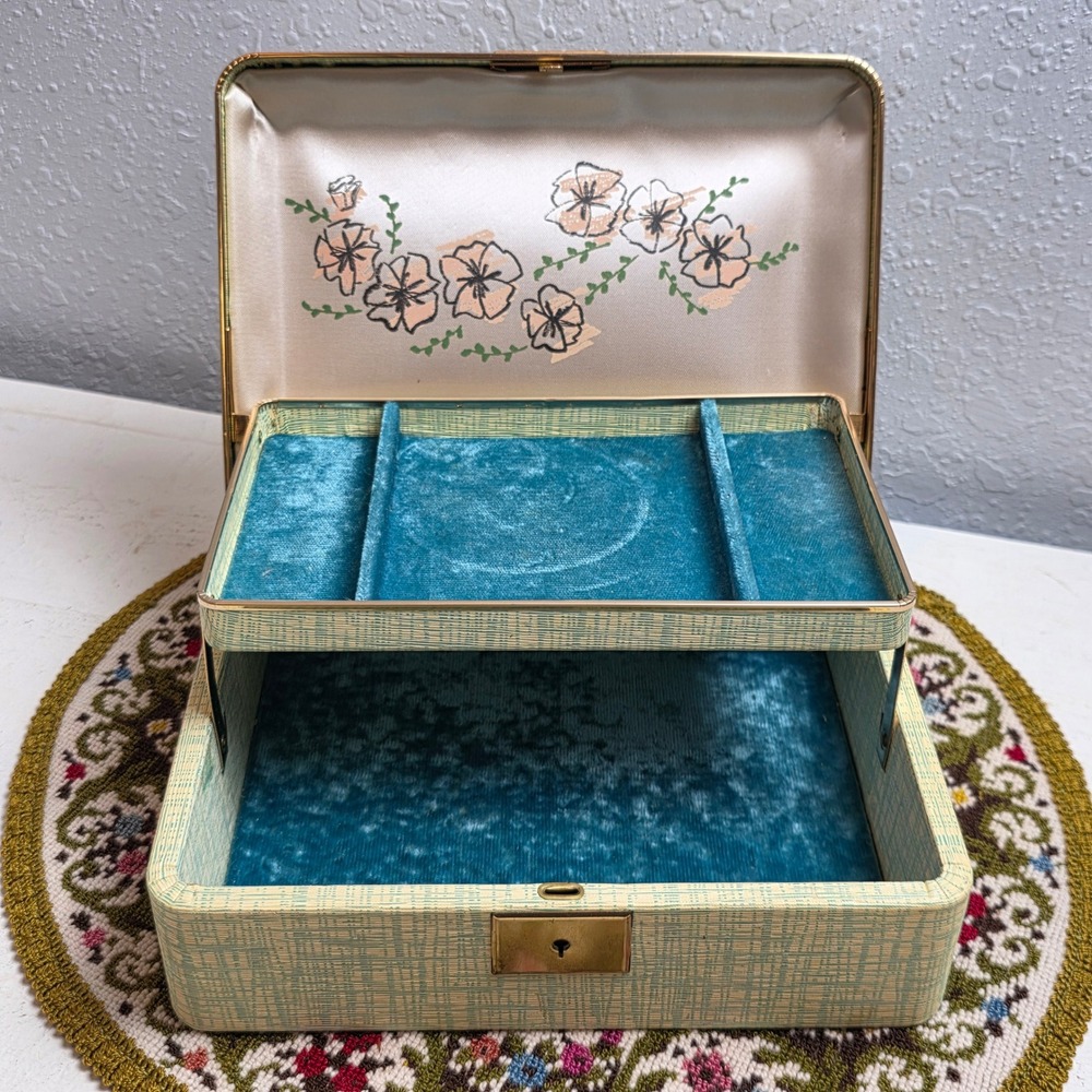 Vintage Farrington Mid Century Seafoam Green Jewelry Box Teal Velvet Cantilever